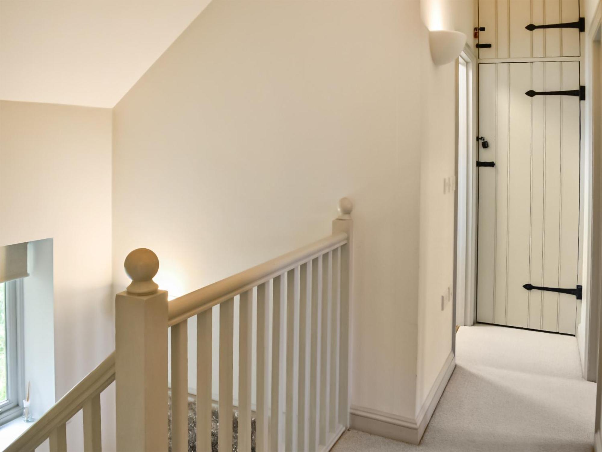 Riverview Somerford Keynes Exterior photo